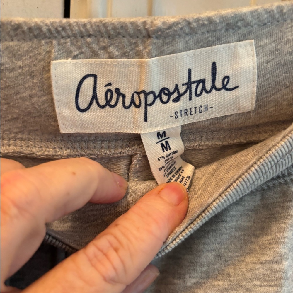 Aeropostale gray jogger  pants straight leg, sequin lettering, medium - Picture 4 of 5